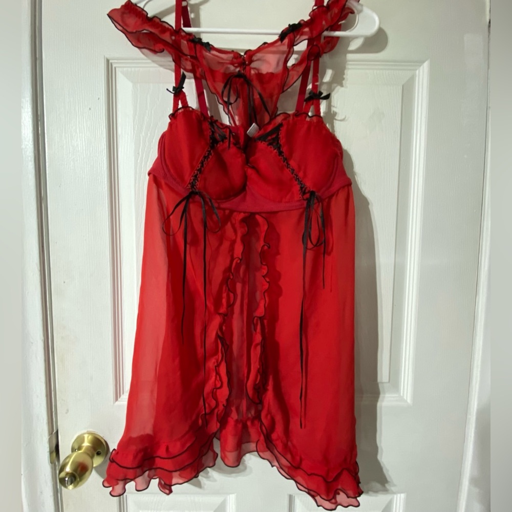 Nature Intimates Women’s Red & Black Lingerie Size 40D Top & bottom Sz 9